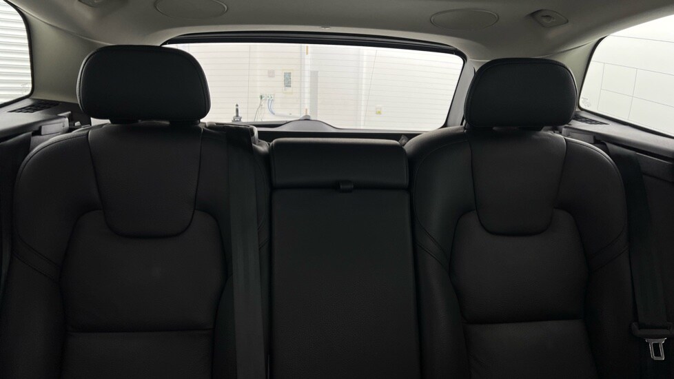 Used Volvo XC60 2023 for sale - 76668200: Photo 36