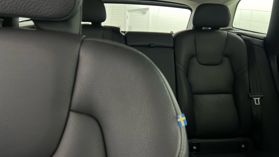 Used Volvo XC60 2023 for sale - 76668200: Photo 37