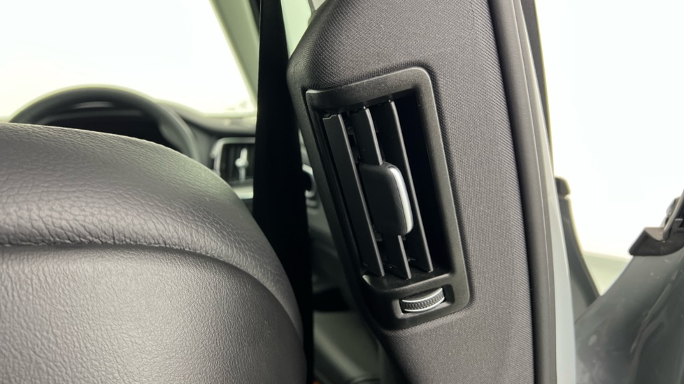 Used Volvo XC60 2023 for sale - 76668200: Photo 38