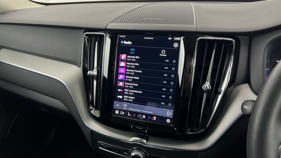 Used Volvo XC60 2023 for sale - 76668200: Photo 42