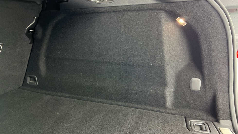 Used Volvo XC60 2023 for sale - 76668200: Photo 55