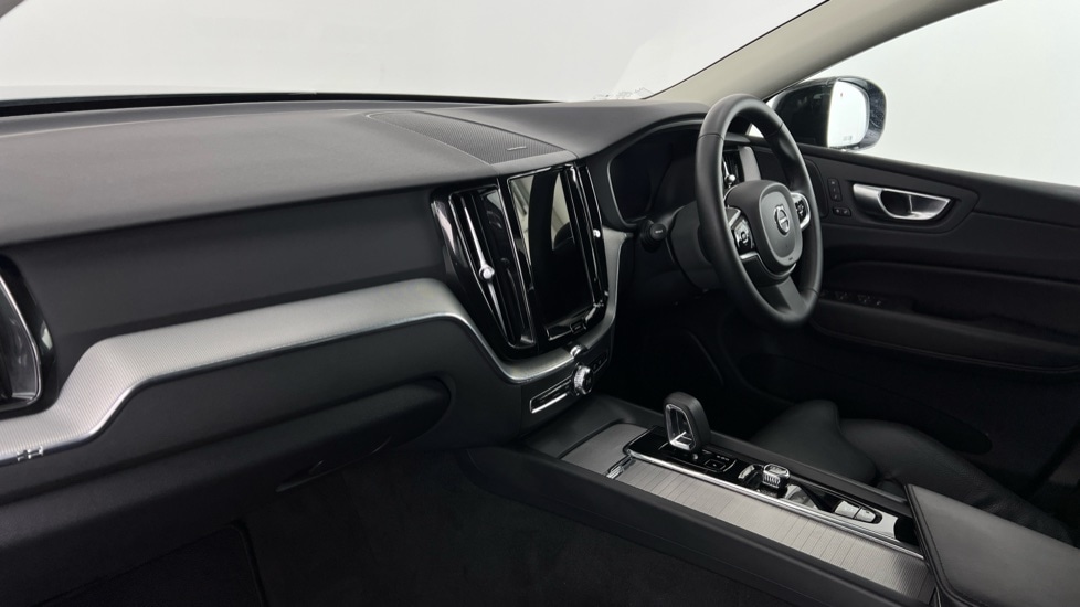 Used Volvo XC60 2023 for sale - 76668200: Photo 57