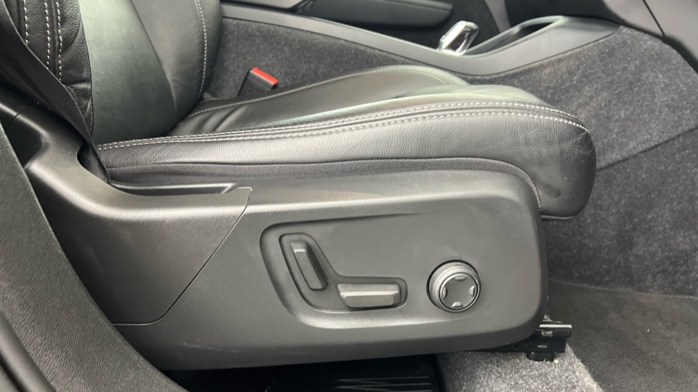 Used Volvo XC40 2021 for sale - 77982983: Photo 30