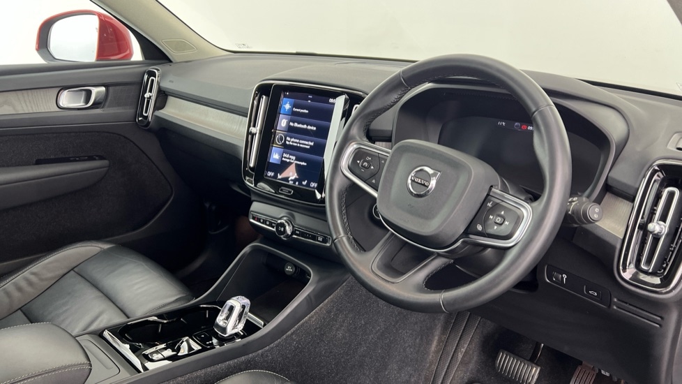 Used Volvo XC40 2021 for sale - 77982983: Photo 4