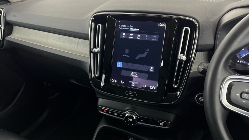 Used Volvo XC40 2021 for sale - 77982983: Photo 47