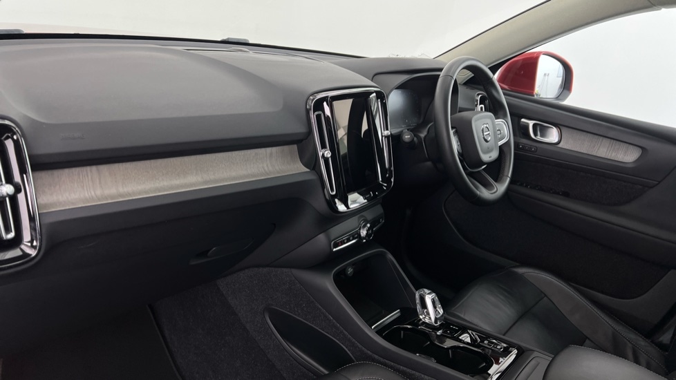 Used Volvo XC40 2021 for sale - 77982983: Photo 58