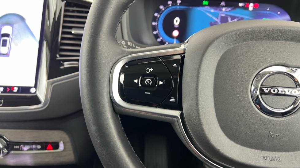 Used Volvo XC90 2023 for sale - 77449837: Photo 21