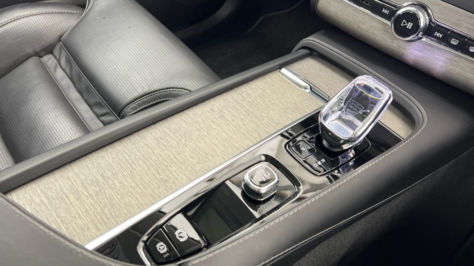 Used Volvo XC90 2023 for sale - 77449837: Photo 25