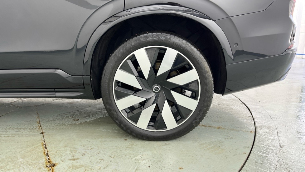 Used Volvo XC90 2023 for sale - 77449837: Photo 65