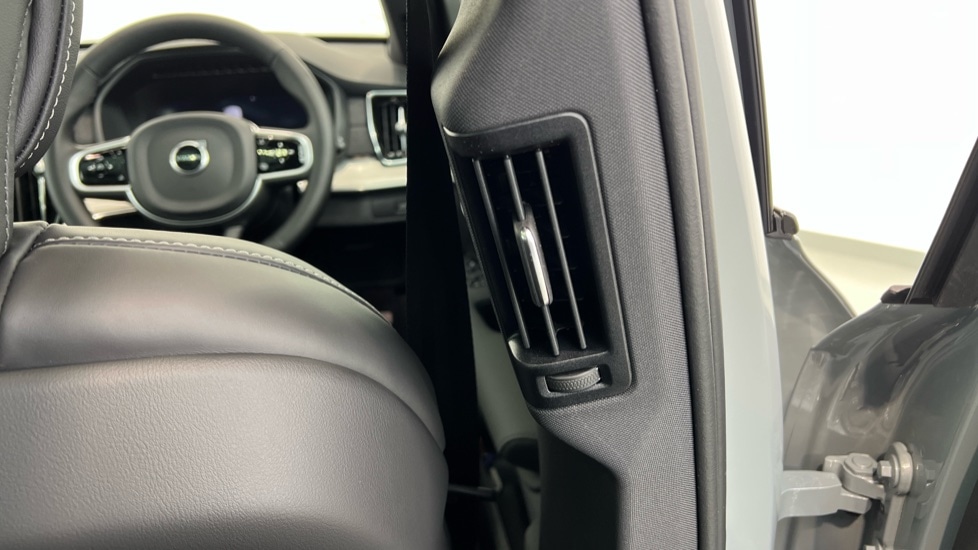 Used Volvo XC90 2026 for sale - 77648044: Photo 39