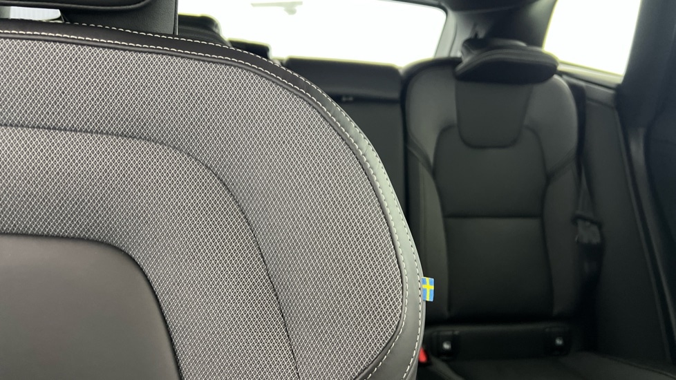 Used Volvo XC60 2025 for sale - 77316092: Photo 36