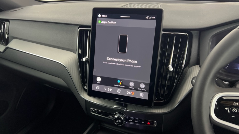 Used Volvo XC60 2025 for sale - 77316092: Photo 45