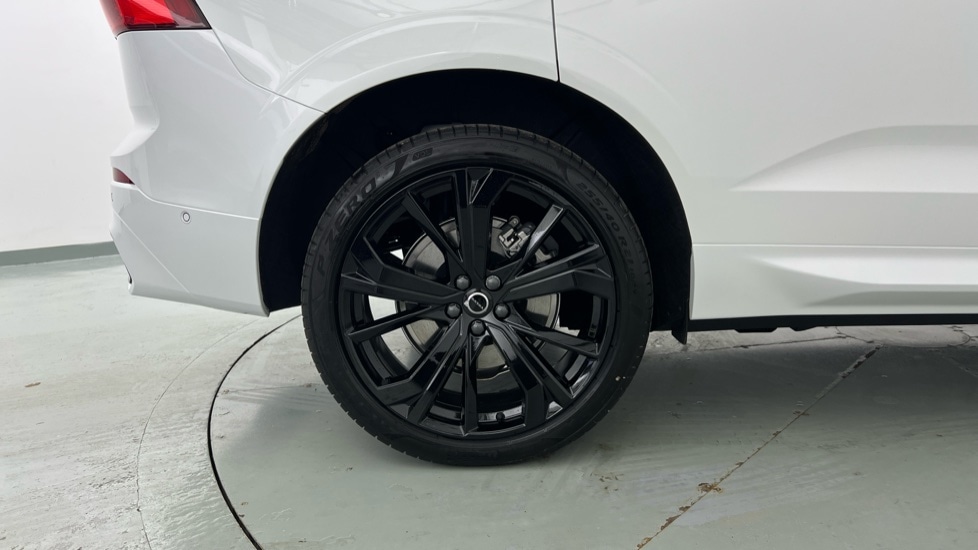 Used Volvo XC60 2025 for sale - 77316092: Photo 9