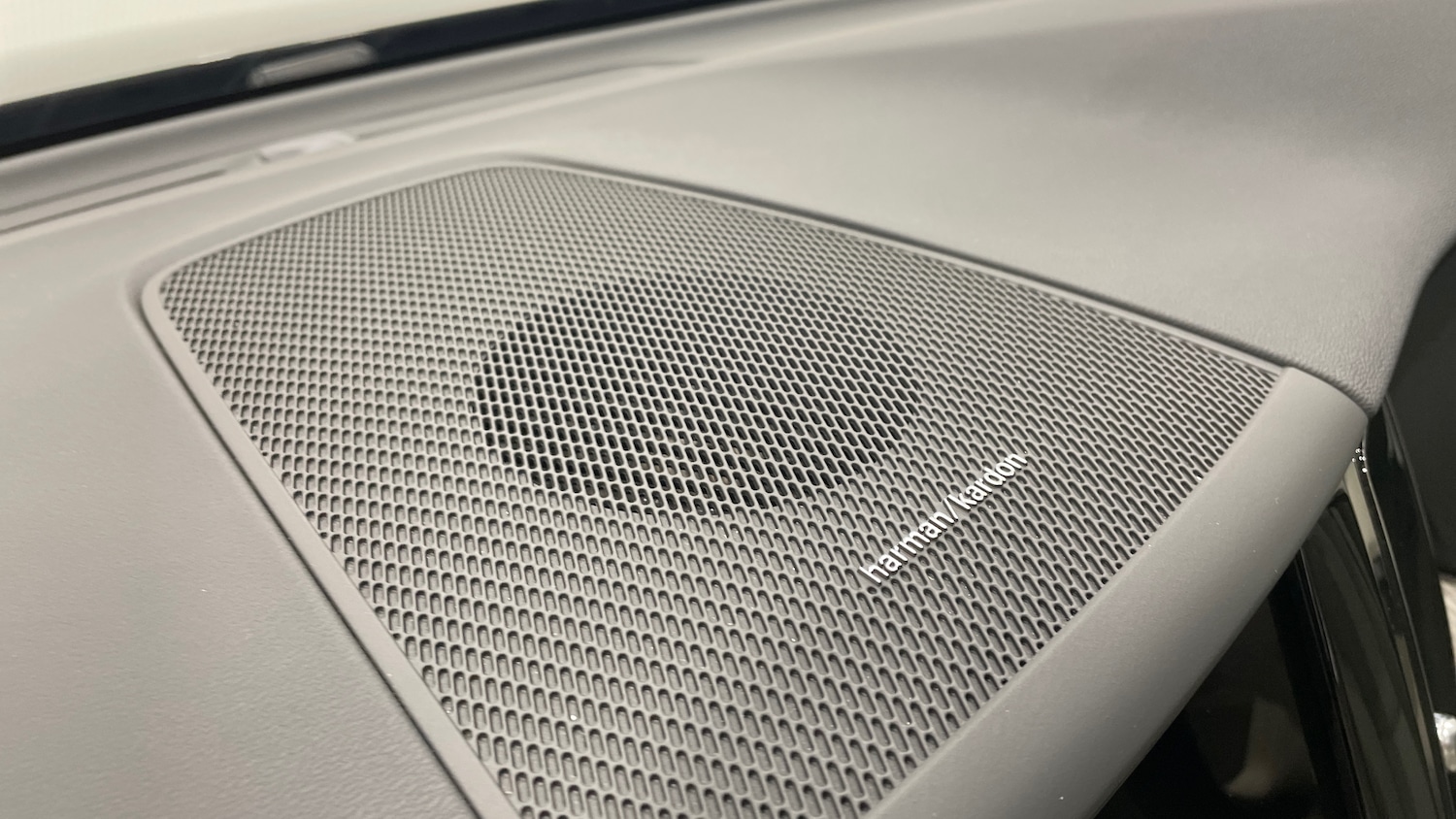 Used Volvo XC60 2022 for sale - 77950602: Photo 27