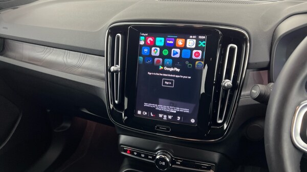 Used Volvo XC40 2023 for sale - 75738495: Photo 44