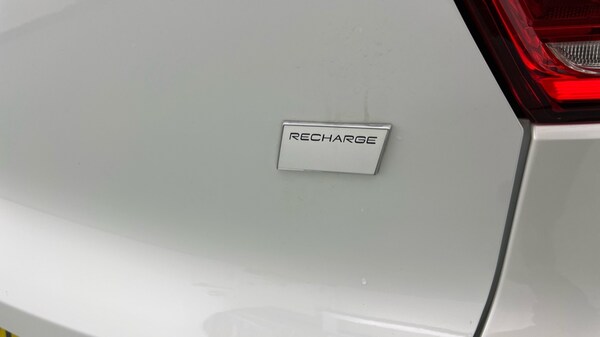 Used Volvo XC40 2023 for sale - 75738495: Photo 52