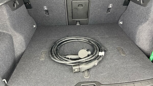 Used Volvo XC40 2023 for sale - 75738495: Photo 54