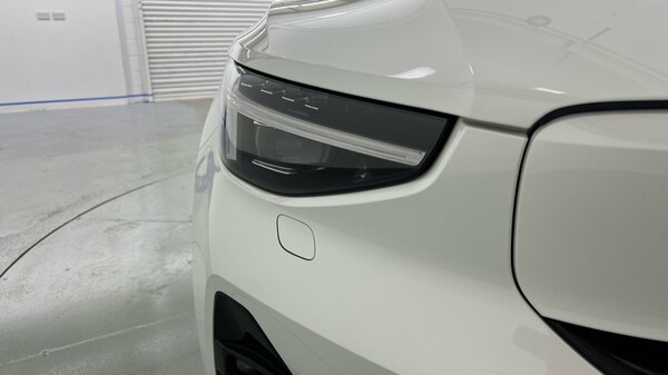 Used Volvo XC40 2023 for sale - 75738495: Photo 63