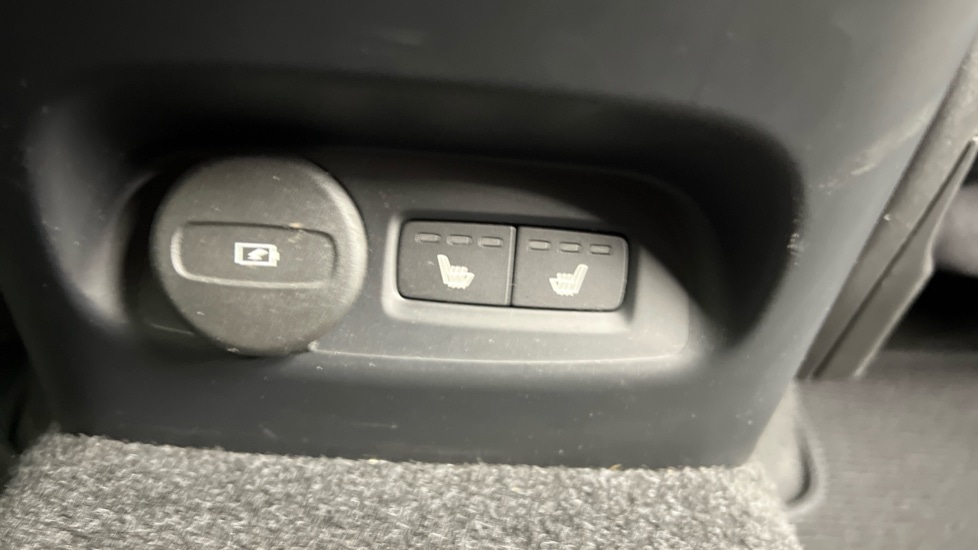 Used Volvo C40 2023 for sale - 77300493: Photo 39