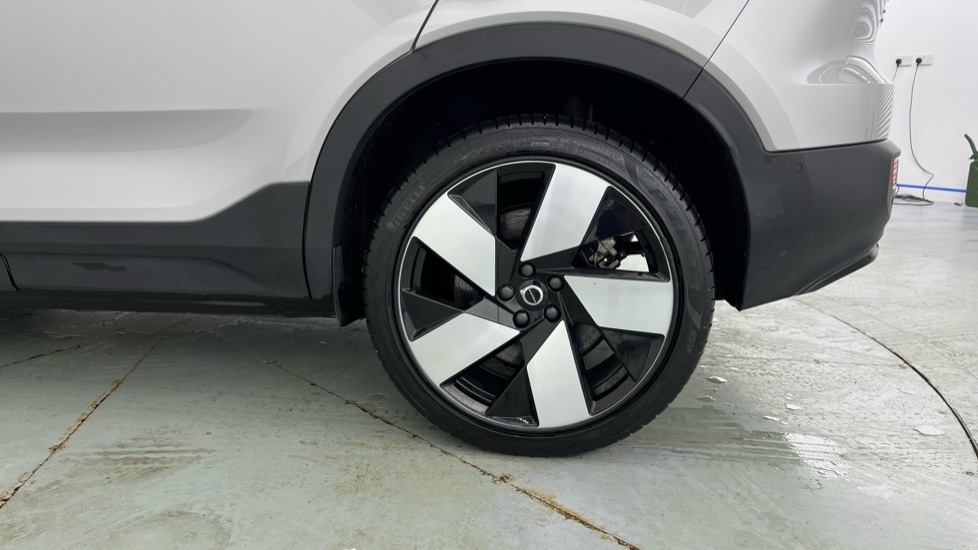 Used Volvo C40 2023 for sale - 77300493: Photo 58