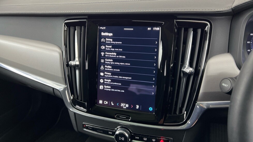 Used Volvo V90 2025 for sale - 76507683: Photo 17