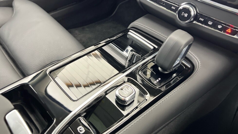 Used Volvo V90 2025 for sale - 76507683: Photo 25