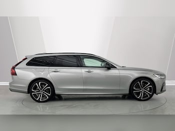 Used Volvo V90 2025 for sale - 76507683: Photo