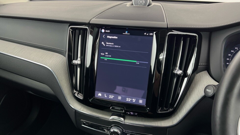 Used Volvo XC60 2025 for sale - 77786088: Photo 14