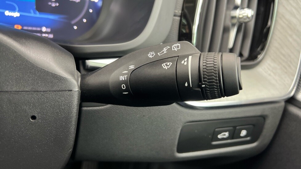 Used Volvo XC60 2025 for sale - 77786088: Photo 23