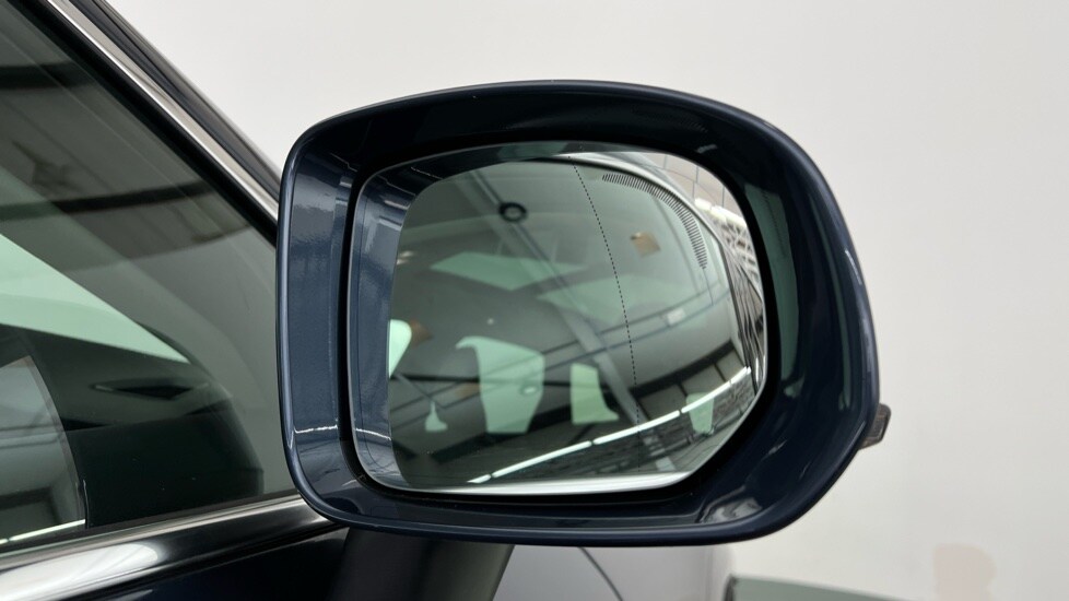 Used Volvo XC60 2025 for sale - 77786088: Photo 32