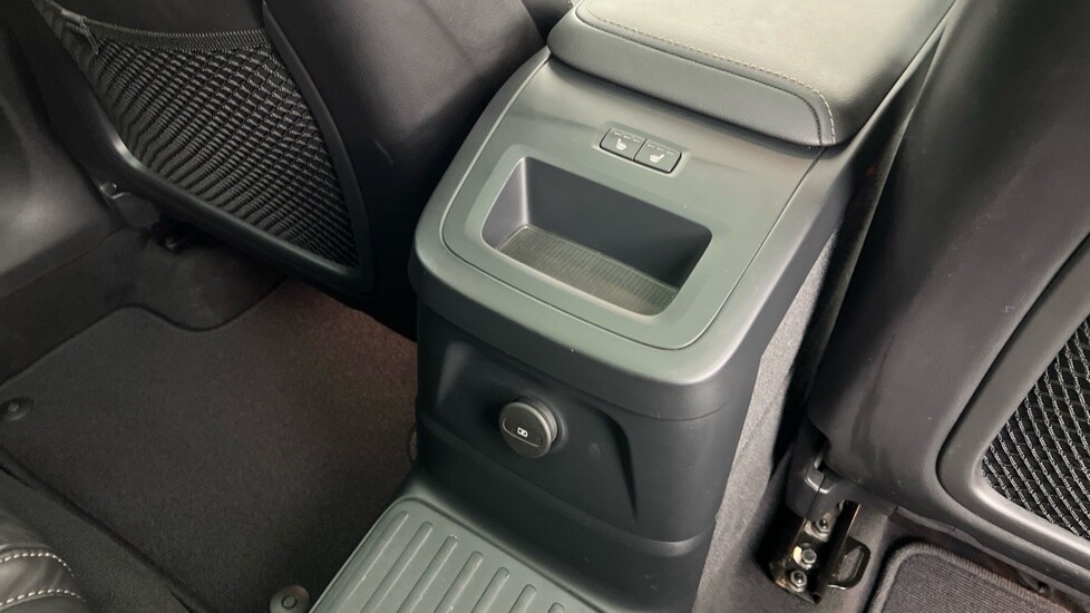 Used Volvo XC60 2025 for sale - 77786088: Photo 42