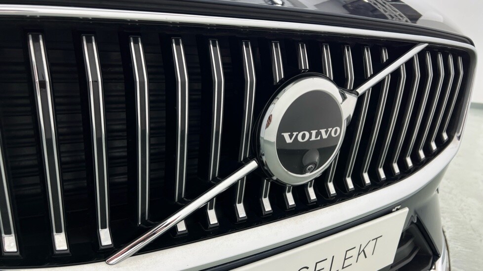 Used Volvo XC60 2025 for sale - 77786088: Photo 70