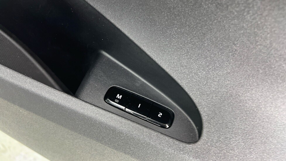 Used Polestar Polestar 2 2025 for sale - 77285717: Photo 39