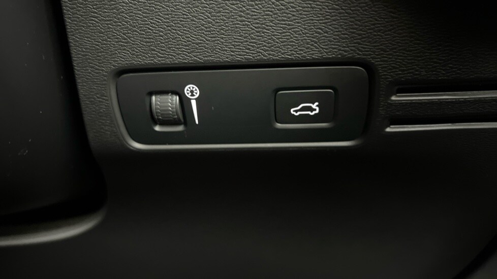 Vehicle 48