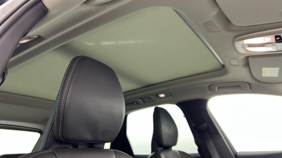 Used Volvo XC60 2025 for sale - 77312277: Photo 31