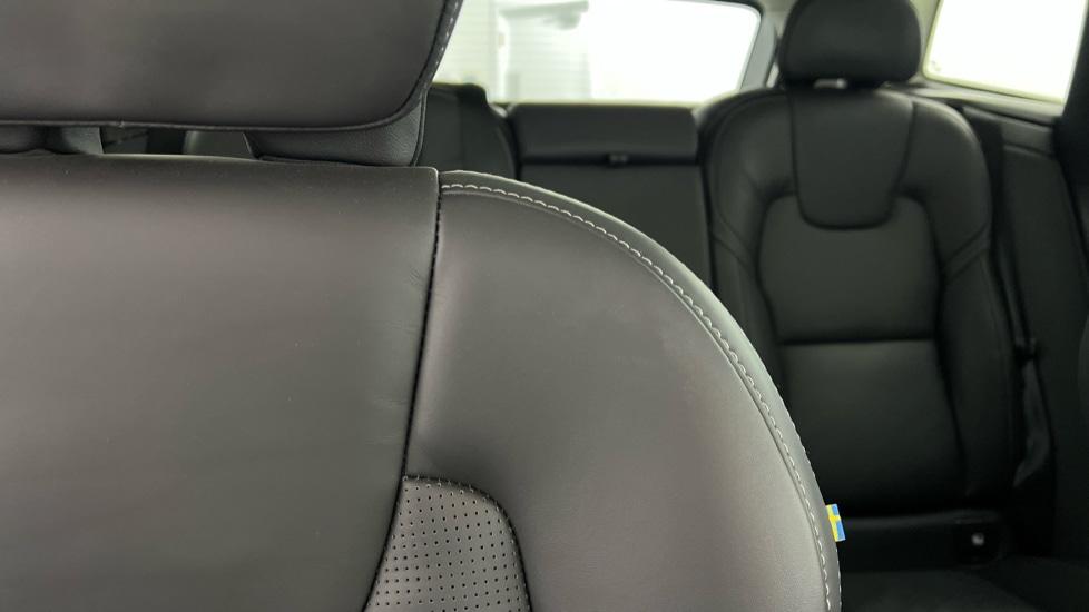 Used Volvo XC60 2025 for sale - 77312277: Photo 37