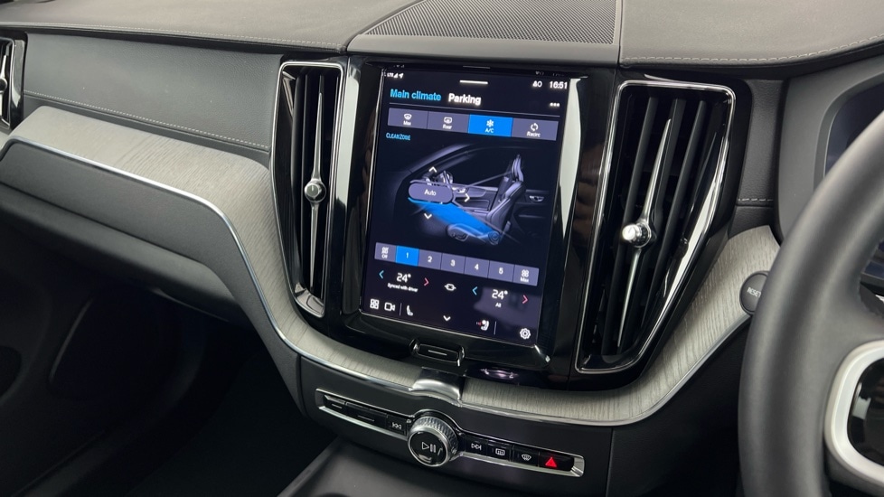 Used Volvo XC60 2025 for sale - 77312277: Photo 48