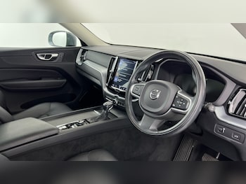 Used Volvo XC60 2019 for sale - 79101809: Photo