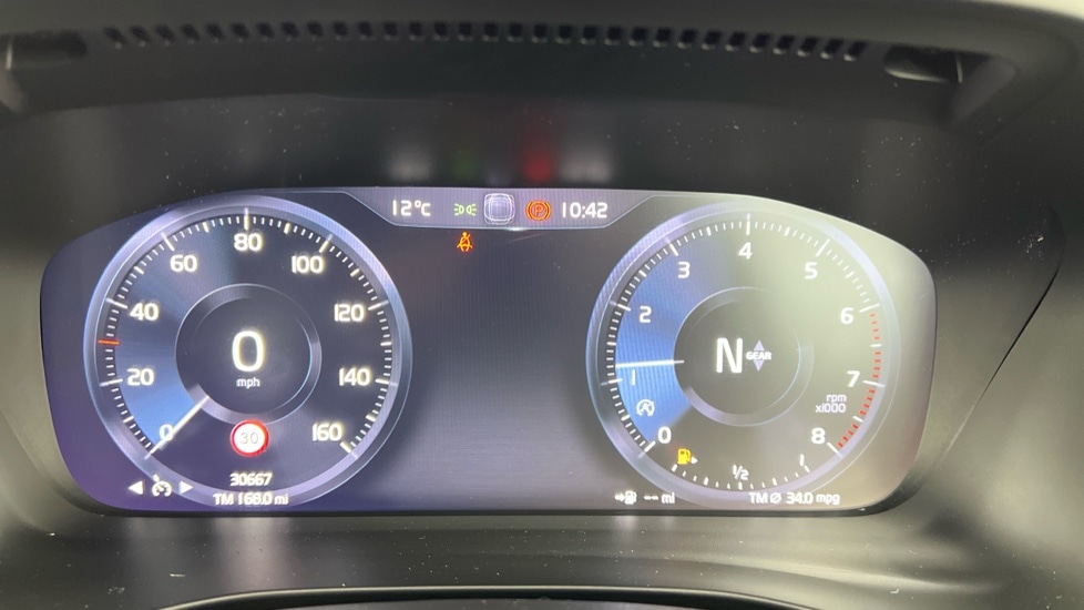 Used Volvo XC40 2021 for sale - 76168717: Photo 11