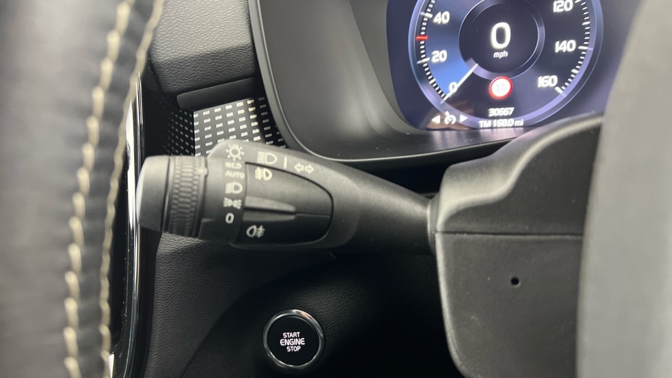Used Volvo XC40 2021 for sale - 76168717: Photo 20