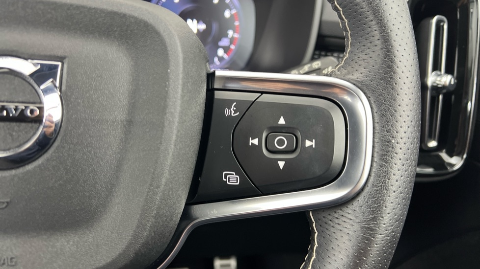 Used Volvo XC40 2021 for sale - 76168717: Photo 22
