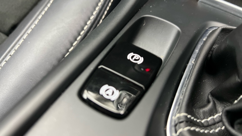 Used Volvo XC40 2021 for sale - 76168717: Photo 27