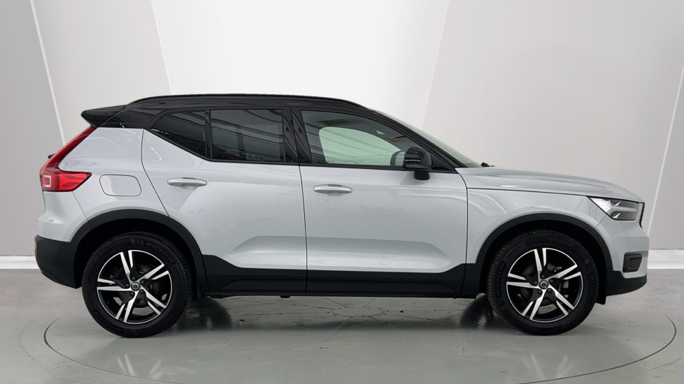 Used Volvo XC40 2021 for sale - 76168717: Photo 3