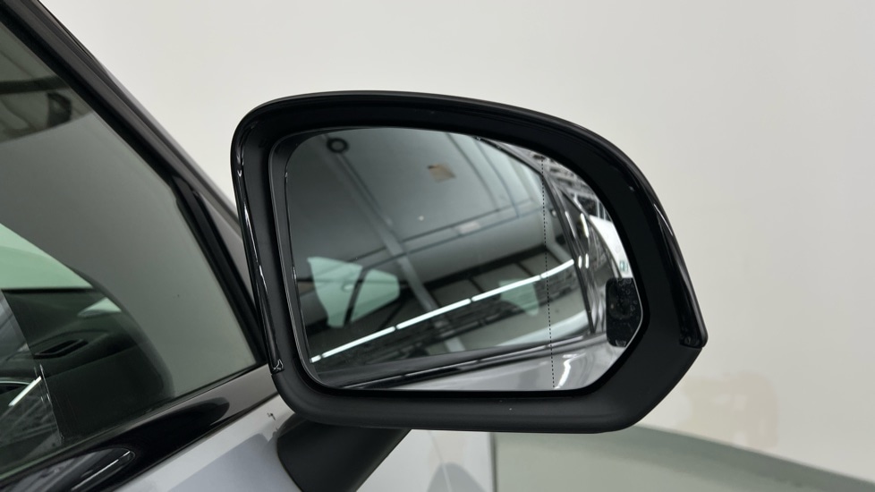 Used Volvo XC40 2021 for sale - 76168717: Photo 31