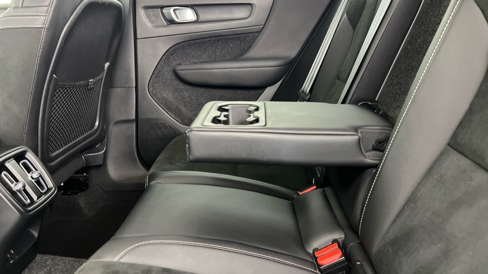 Used Volvo XC40 2021 for sale - 76168717: Photo 33