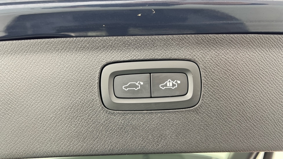 Used Volvo XC90 2022 for sale - 76007808: Photo 35