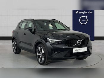 2024 - Plus, B3 Mild hybrid, Petrol, Dark 5-Door