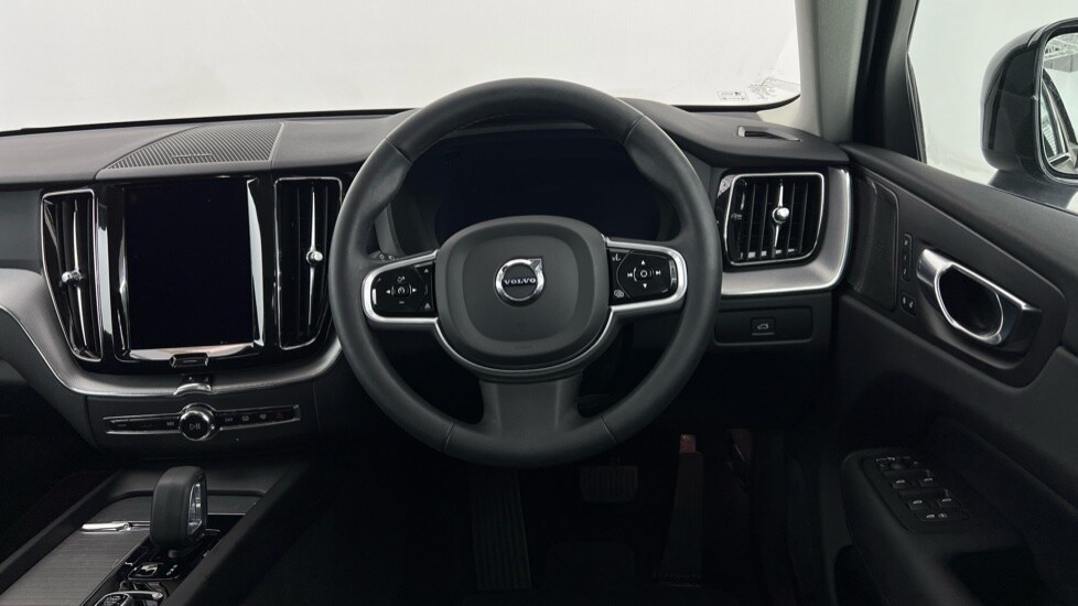 Used Volvo XC60 2022 for sale - 75843775: Photo 10