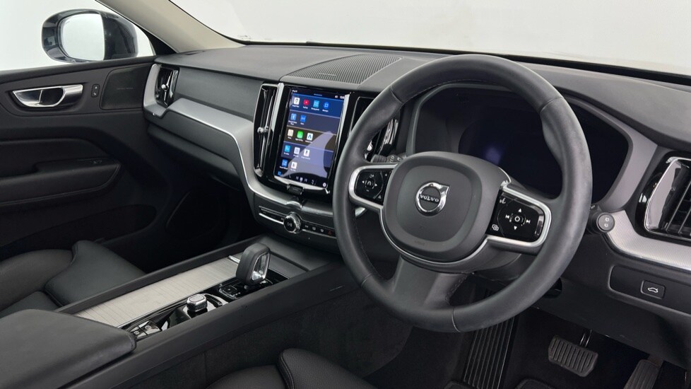 Used Volvo XC60 2022 for sale - 75843775: Photo 4