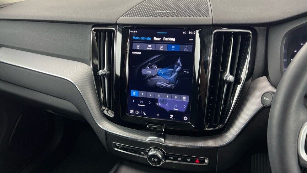 Used Volvo XC60 2022 for sale - 75843775: Photo 45